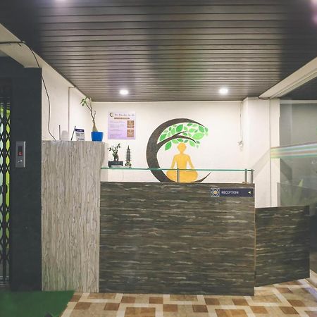 The Paradise Aundh Hotel Pune Bagian luar foto